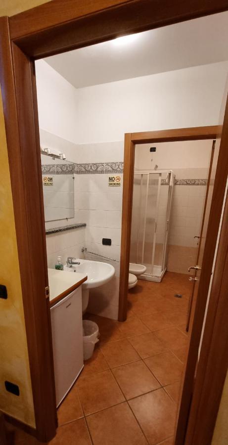 Albergo Etrusco Calusco d'Adda Ngoại thất bức ảnh