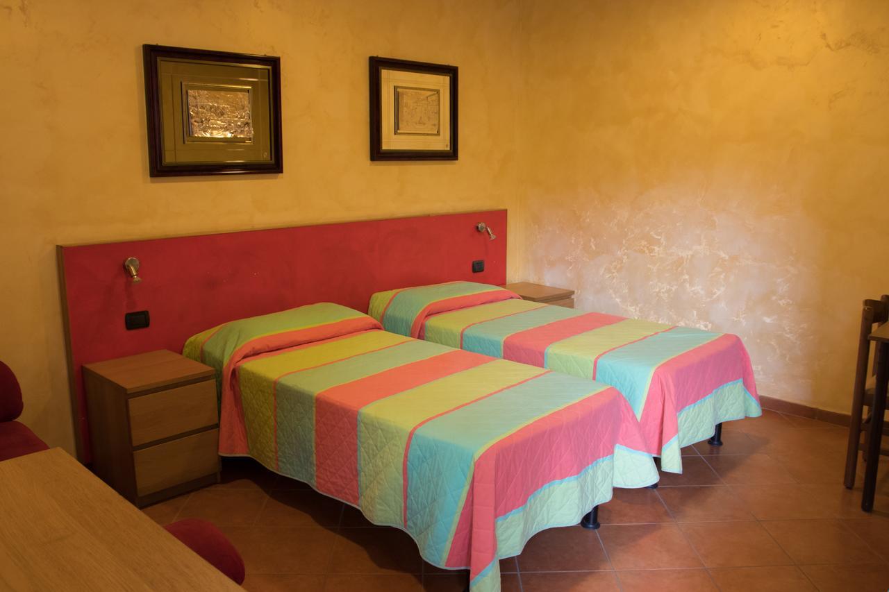Albergo Etrusco Calusco d'Adda Ngoại thất bức ảnh