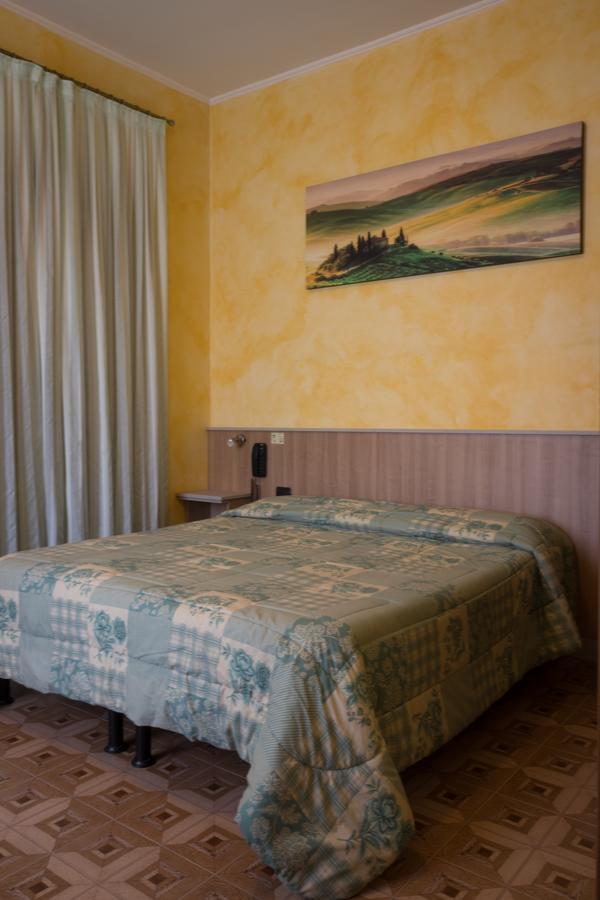 Albergo Etrusco Calusco d'Adda Ngoại thất bức ảnh